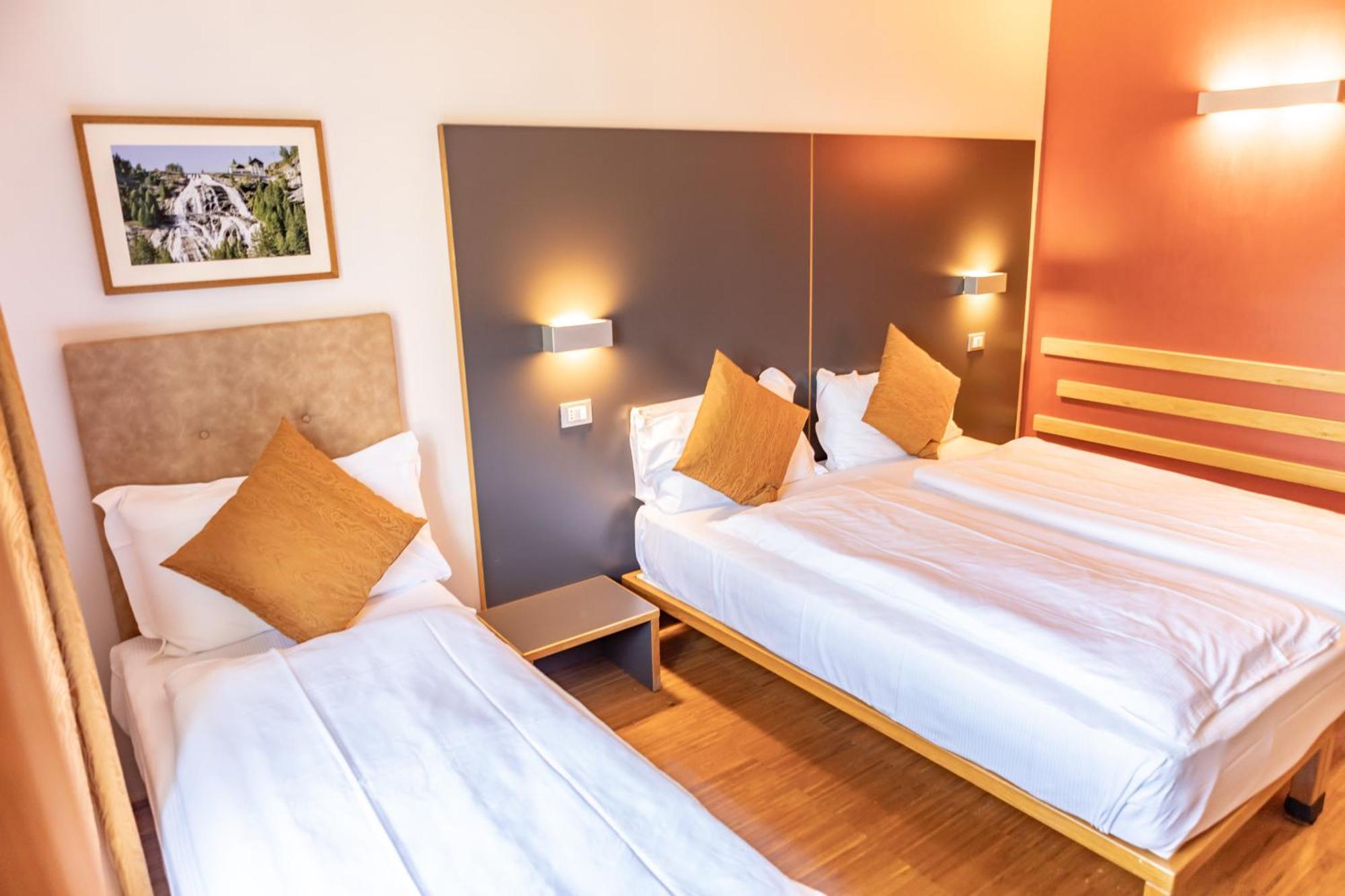 Hotel Cortese Armeno Kültér fotó