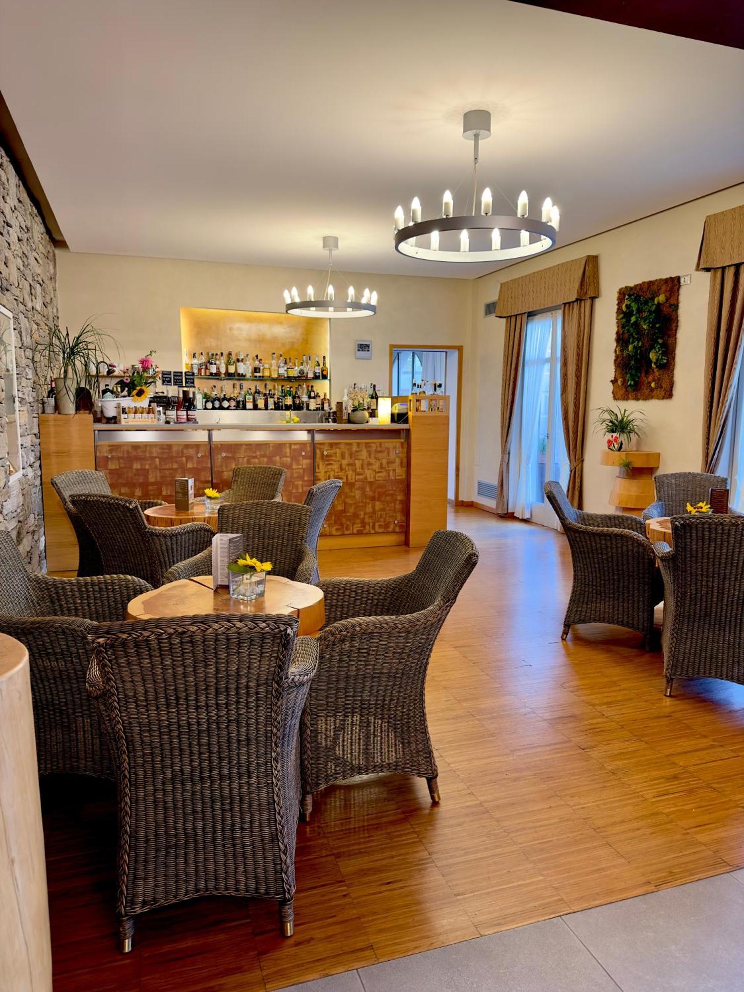 Hotel Cortese Armeno Kültér fotó